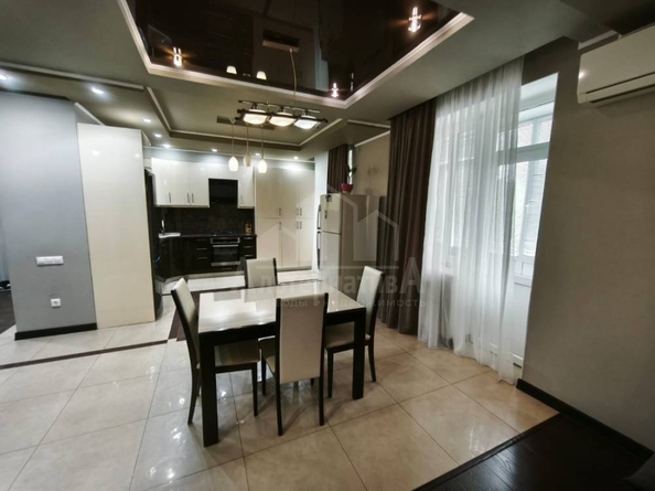 
  Продается 4-комн. квартира, 146 м², Орджоникидзе ул
. Фото 3.