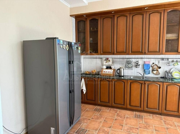 
  Продается 4-комн. квартира 200 м². Фото 7.
