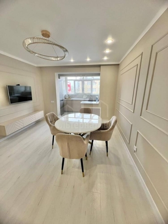 
  Продается 2-комн. квартира 56 м². Фото 1.