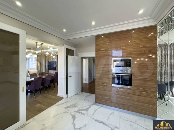 
  Продается 4-комн. квартира 212.5 м². Фото 13.
