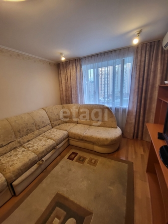 
   Продам 2-комнатную, 55 м², Октябрьская ул, 229

. Фото 7.