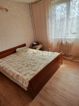 
   Продам 2-комнатную, 76.7 м², Макарова пер, 18/1

. Фото 3.