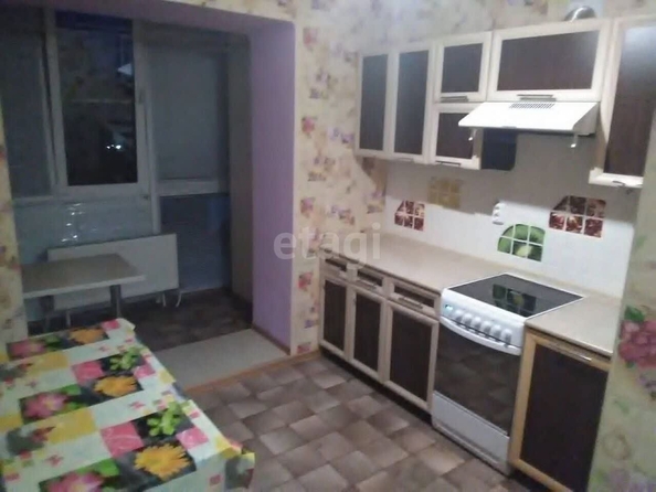 
   Продам 1-комнатную, 34.2 м², Полеводческая ул, 1/7

. Фото 1.