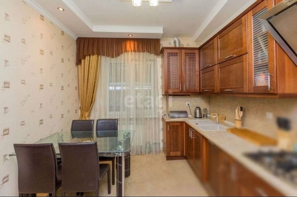 
   Продам дом, 207 м², Ставрополь

. Фото 4.