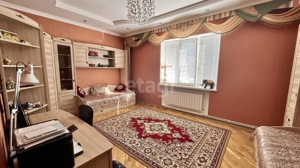 
   Продам дом, 285.6 м², Ставрополь

. Фото 5.