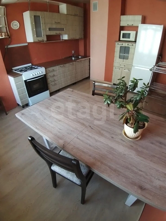 
  Сдается 2-комн. квартира 65 м². Фото 4.