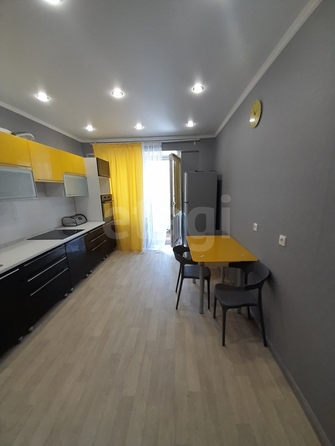 
  Сдается 2-комн. квартира 70 м². Фото 7.