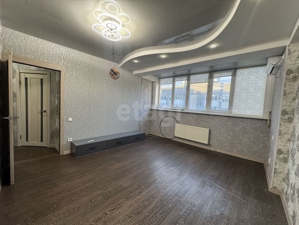 
  Продается 2-комн. квартира 58 м². Фото 1.