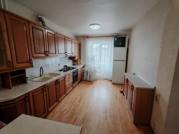 
  Продается 2-комн. квартира 75.6 м². Фото 2.
