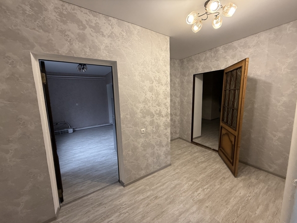 
  Продается 3-комн. квартира 70.4 м². Фото 8.