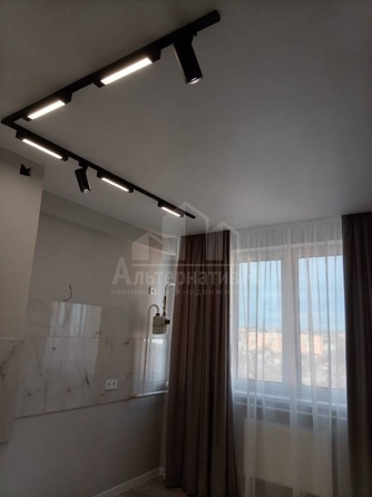 
  Продается 2-комн. квартира 64 м². Фото 1.