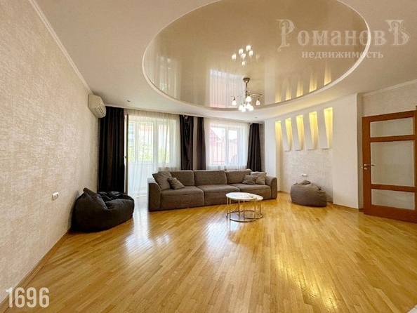 
  Продается 2-комн. квартира 90 м². Фото 1.