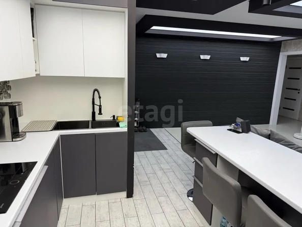 
  Продается 3-комн. квартира 67 м². Фото 1.