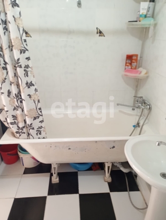 
  Сдается 3-комн. квартира 63.4 м². Фото 10.