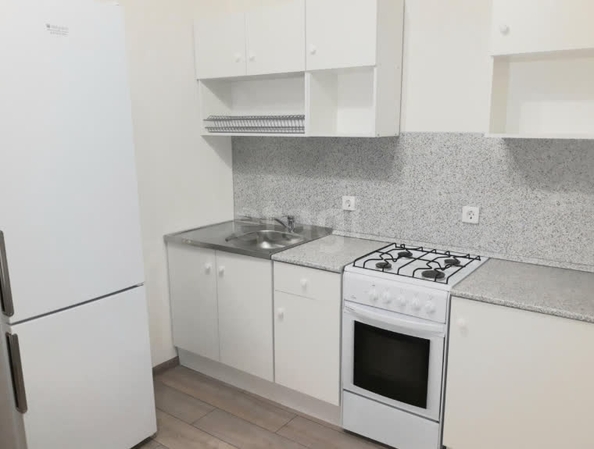 
  Сдается 1-комн. квартира 40 м². Фото 2.