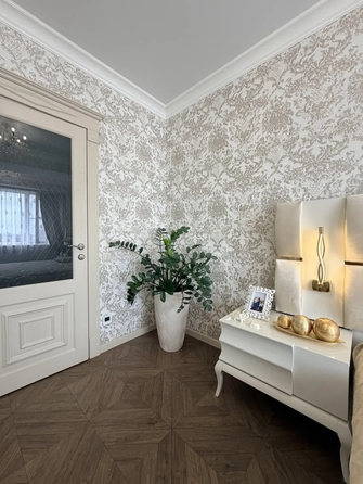 
  Продается 4-комн. квартира 140 м². Фото 2.