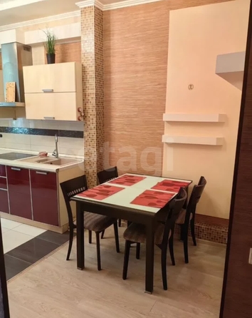 
  Сдается 2-комн. квартира 62 м². Фото 2.