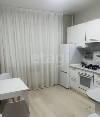 
  Сдается 1-комн. квартира 40 м². Фото 2.