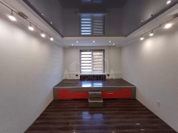 
  Продается 3-комн. квартира 70.8 м². Фото 2.