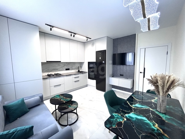 
  Продается 2-комн. квартира 60 м². Фото 1.