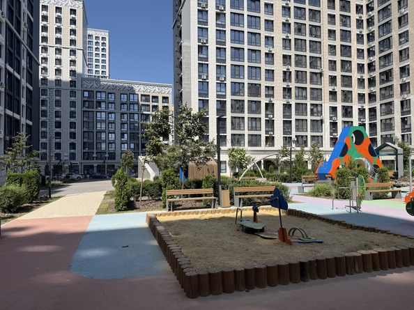 
  Продается 1-комн. квартира 40 м², в ЖК Кварталы 17/77, литер 3.3. Фото 23.
