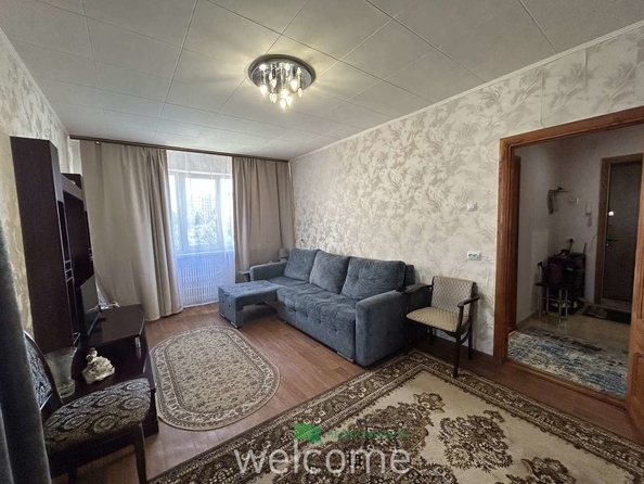 
  Продается 4-комн. квартира 70.5 м². Фото 1.