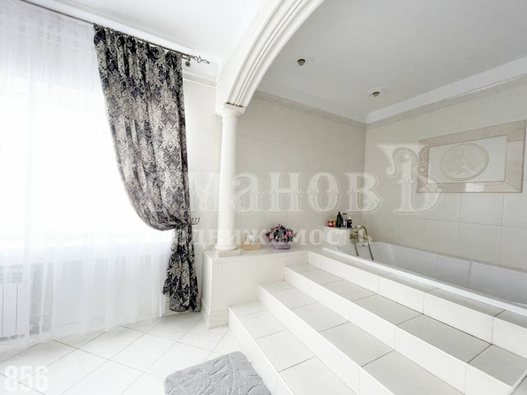 
  Продается 4-комн. квартира 333.4 м². Фото 24.