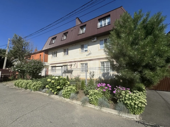 
  Продается 2-комн. квартира 75 м². Фото 2.