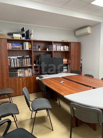 
  Сдается офис 45 м². Фото 1.