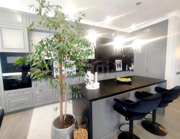 
  Продается 2-комн. квартира 102.9 м². Фото 4.