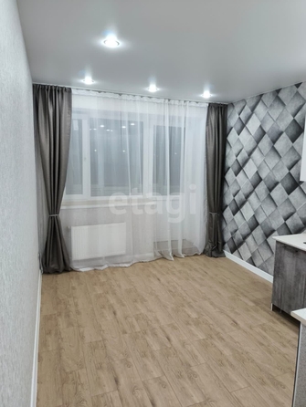 
   Продам студию, 18 м², Александра Грибоедова ул, 3/4

. Фото 1.