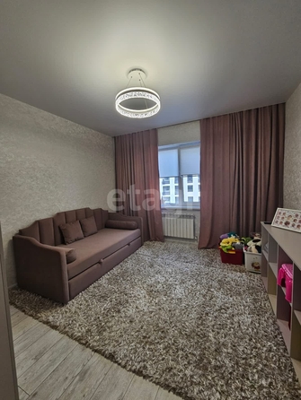 
   Продам 2-комнатную, 58 м², 45 Параллель ул, 87

. Фото 5.