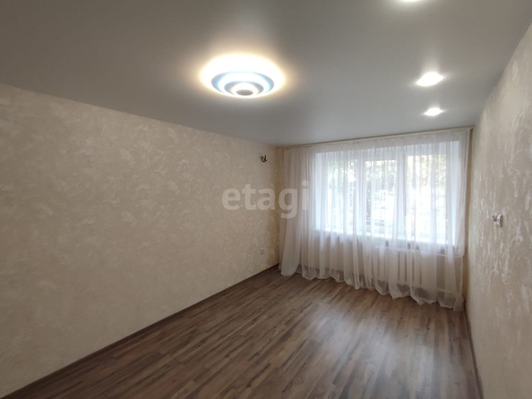 
   Продам 3-комнатную, 62 м², Мира ул, 404

. Фото 11.