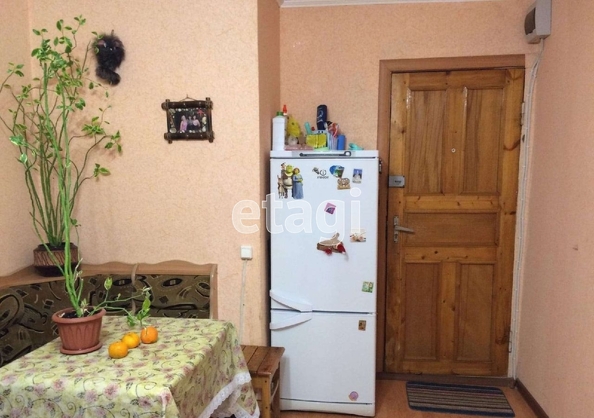 
   Продам секционку, 15 м², Ленина ул, 102

. Фото 5.