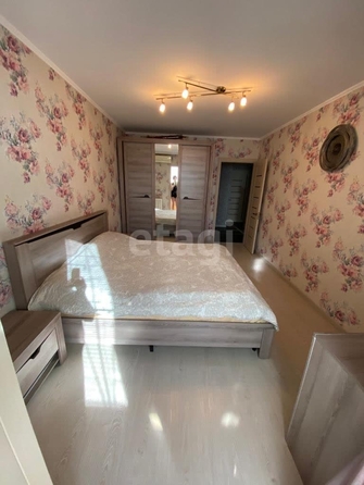 
   Продам 4-комнатную, 90 м², Ленина ул, 243

. Фото 3.