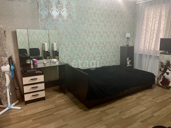 
   Продам 3-комнатную, 65 м², Орджоникидзе ул, 41

. Фото 2.