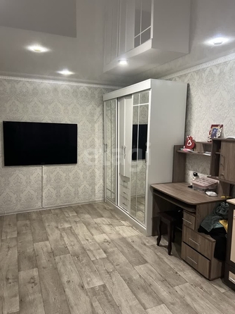 
   Продам 2-комнатную, 43 м², Васильева ул, 35

. Фото 1.