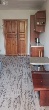 
   Продам 1-комнатную, 14 м², Трунова ул, 103

. Фото 2.