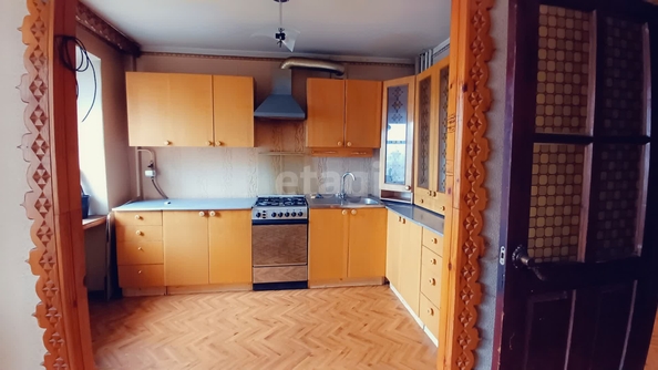 
   Продам 4-комнатную, 85.6 м², Ленина ул, 183

. Фото 1.