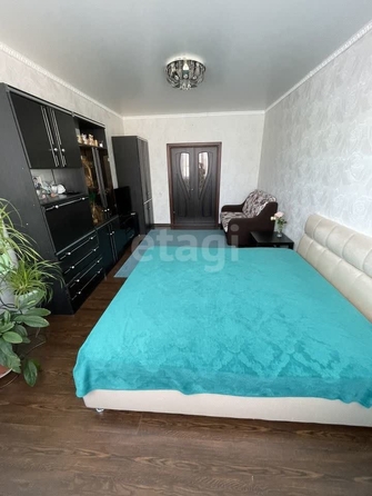 
   Продам 2-комнатную, 70.1 м², Пирогова ул, 78

. Фото 4.