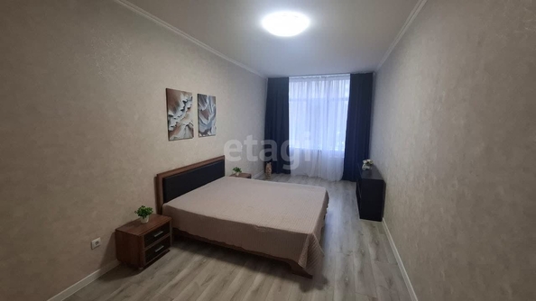 
   Продам 1-комнатную, 46 м², Тухачевского ул, 12а

. Фото 1.