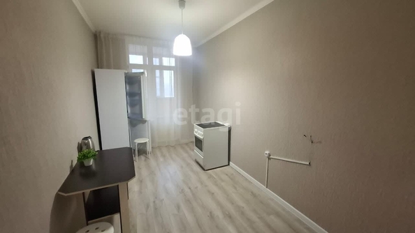 
   Продам 1-комнатную, 46 м², Тухачевского ул, 12а

. Фото 12.