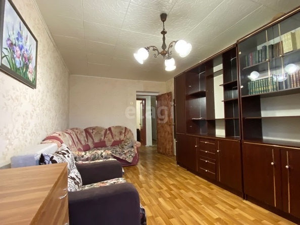 
   Продам 2-комнатную, 47.2 м², Мира ул, 402

. Фото 3.