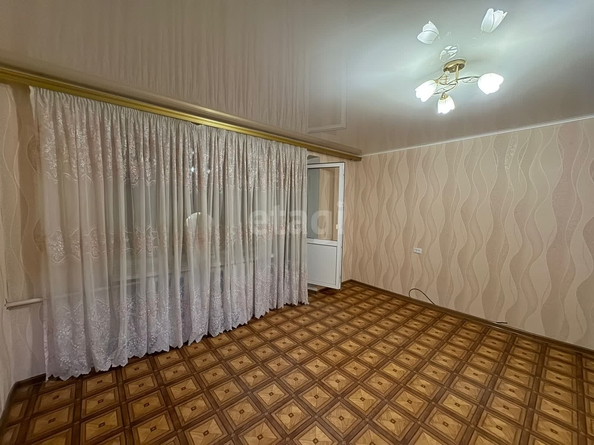 
   Продам 1-комнатную, 37 м², Ленина ул, 105

. Фото 4.