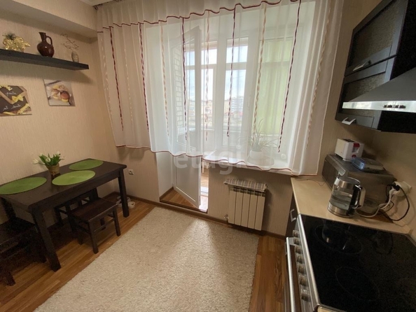 
   Продам 2-комнатную, 59.1 м², 45 Параллель ул, 10а

. Фото 9.