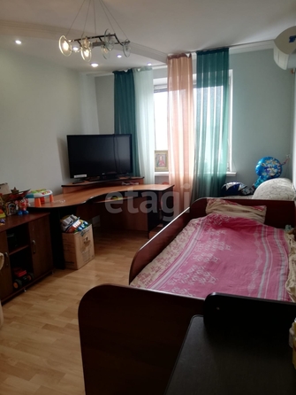 
   Продам 3-комнатную, 68.8 м², Пирогова ул, 28

. Фото 6.