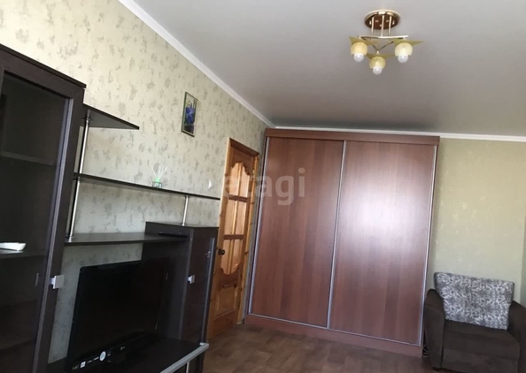 
   Продам 1-комнатную, 36.6 м², Пирогова ул, 32

. Фото 2.