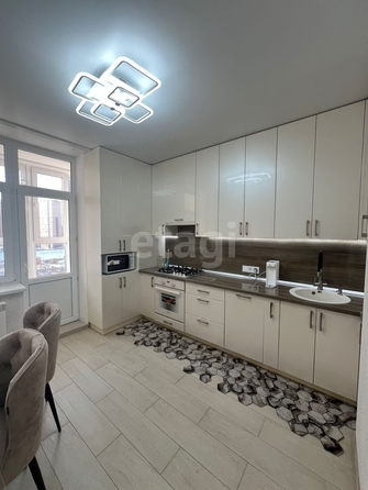 
   Продам 2-комнатную, 59.5 м², генерала Маргелова ул, 5/2

. Фото 1.