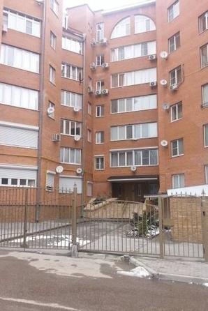 
  Продается 4-комн. квартира 312.6 м². Фото 1.