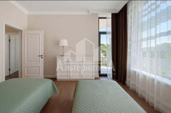 
  Продается 3-комн. квартира, 83 м², Шаумяна ул
. Фото 3.